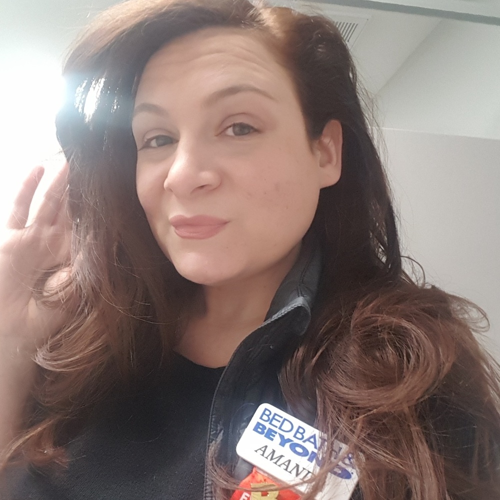 Meet your Posher, Amanda